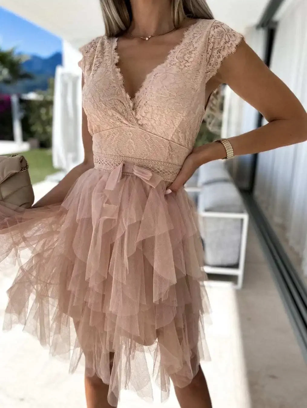 Women Party Long Dress Autumn Winter White Sexy Lace Dress V Neck Backless Lace Up Bodycon Dresses Vestidos Verano