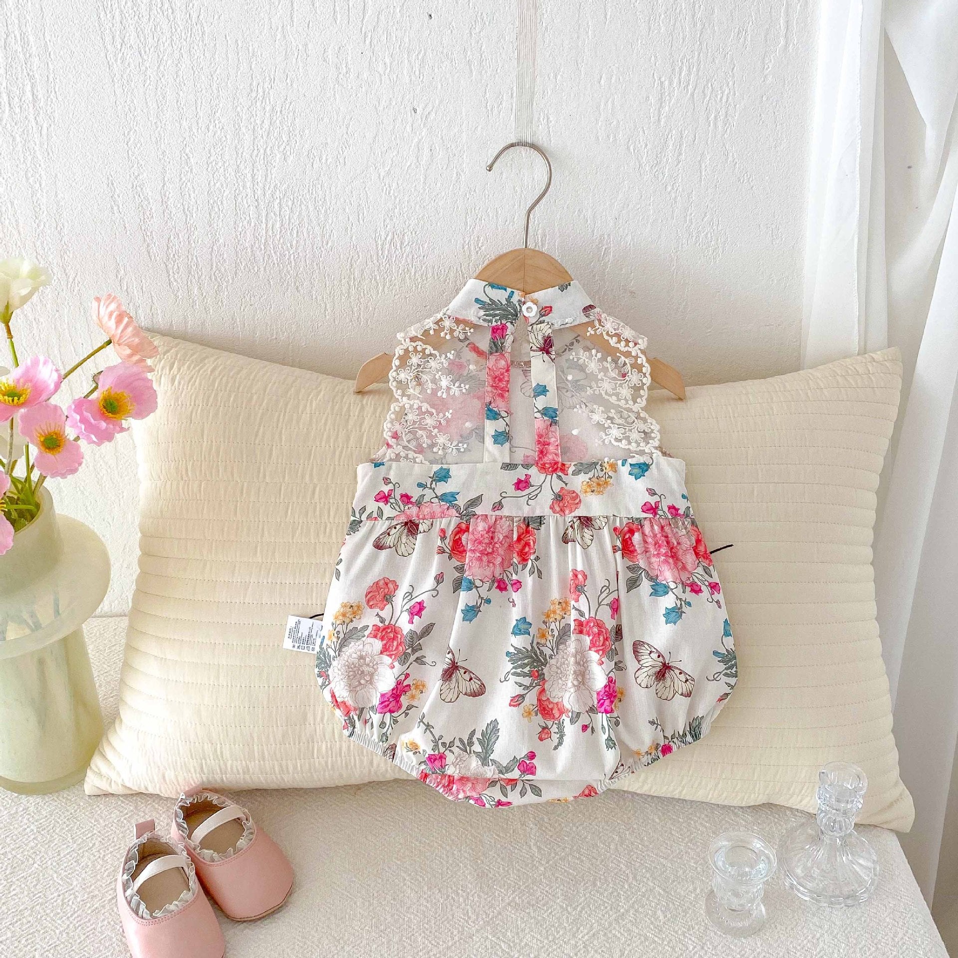 Summer Arrival Baby Girls Cute Floral Sleeveless Stand Collar Onesies